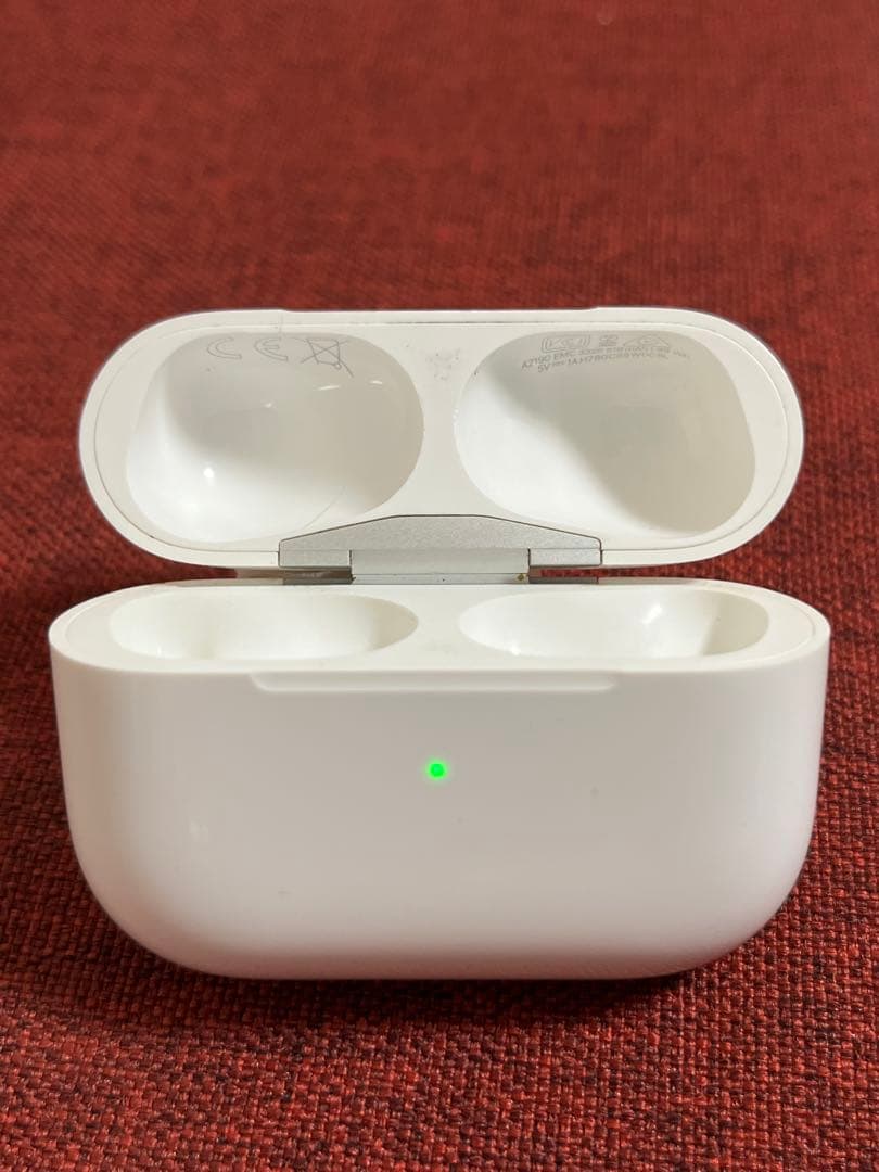 AirPods Pro 【Apple 正規品】