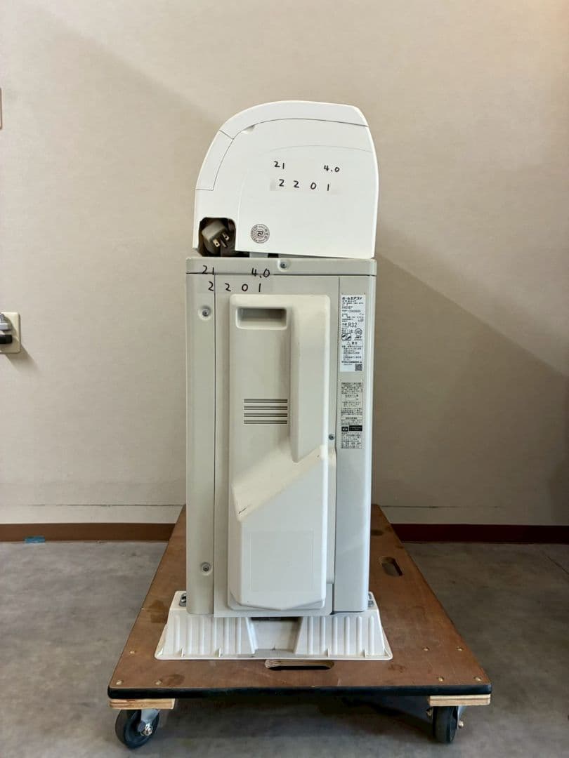 2201 ダイキン【S40XTEP-W】2021年製 14畳 エアコン 中古