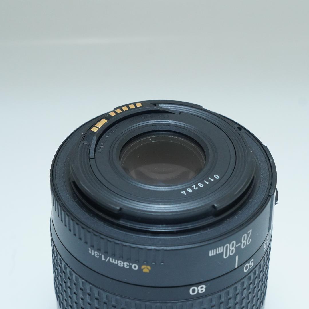 スマホ転送・自撮りができるキャノンEOS Kiss X8i ダブルレンズセット