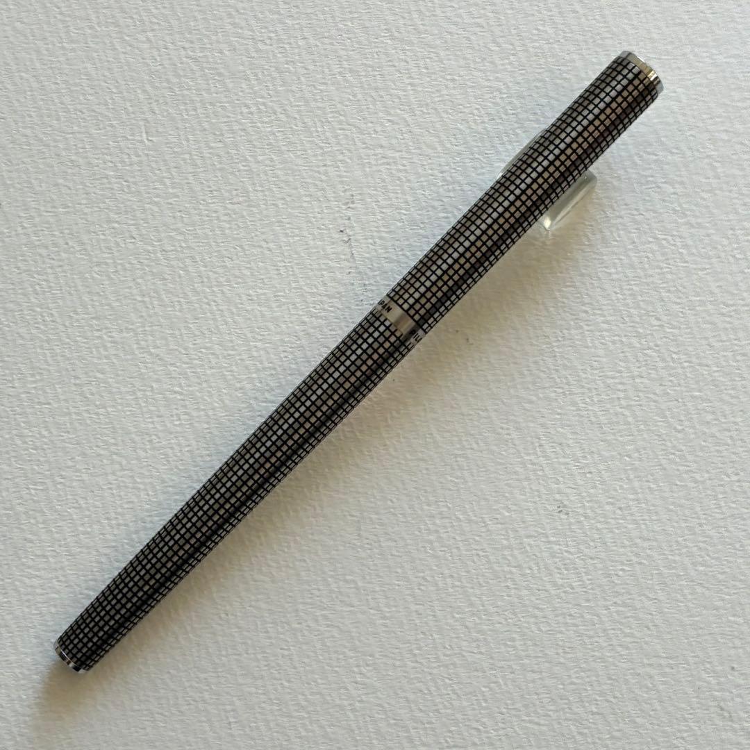 パイロット　ローリート　シール付き　格子