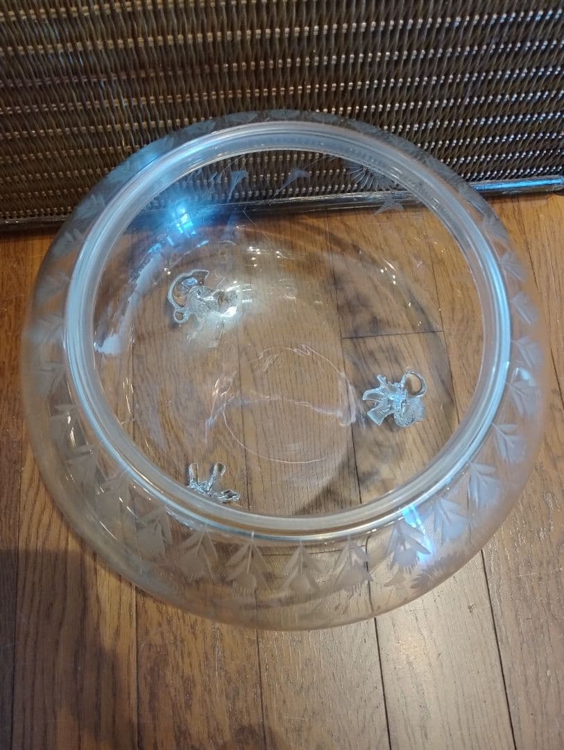 ガラス 金魚鉢 花模様