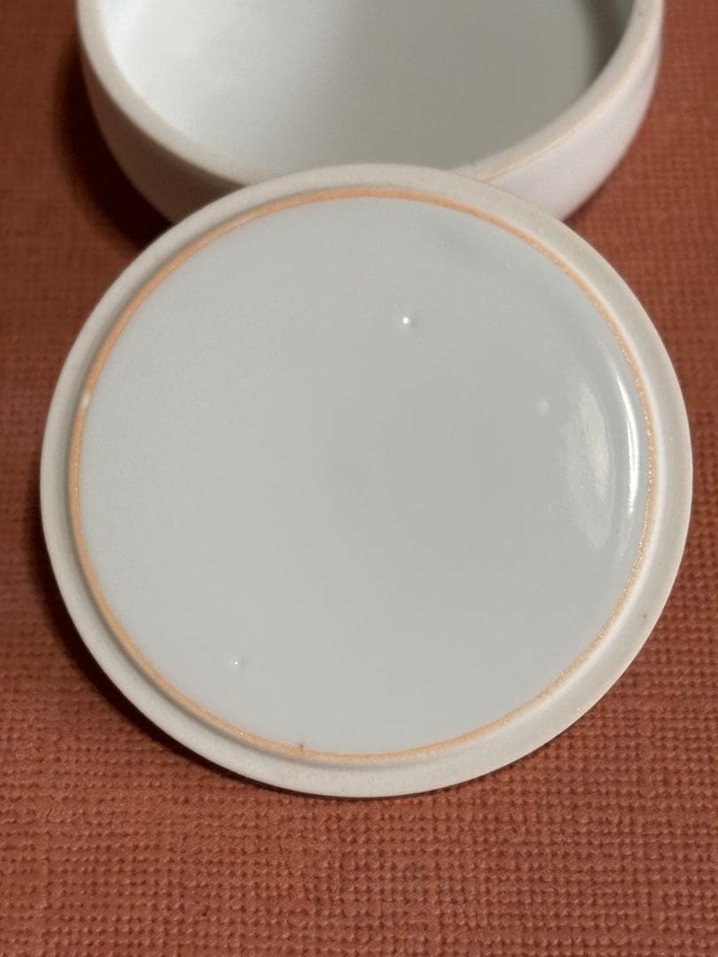 重要無形文化財中村清六作白磁烏帽子香合　検昭和天皇御覧製作