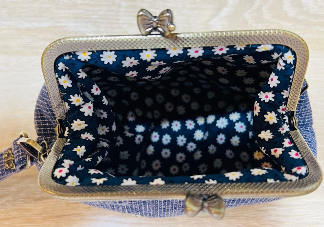 ★新作★がま口ポーチ・財布＊スーちゃん＆ハウス＆いぬ＊ハンドメイド＊